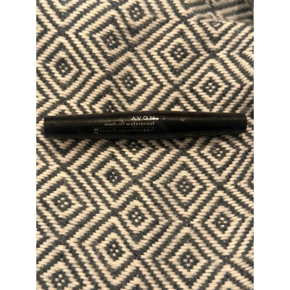 Avon Wash-Off Waterproof Mascara - Black